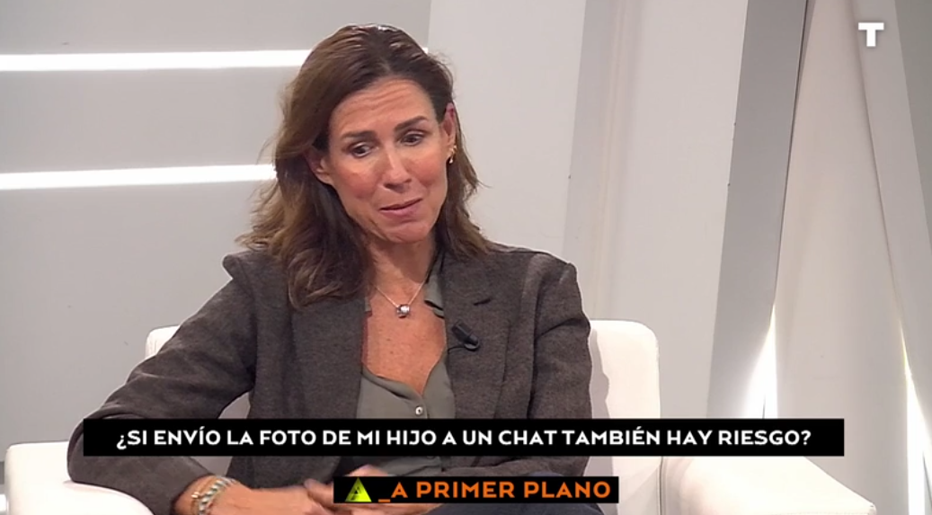 NO publiques fotos de niños si están en ESTE LUGAR o llevan ESTA ROPA