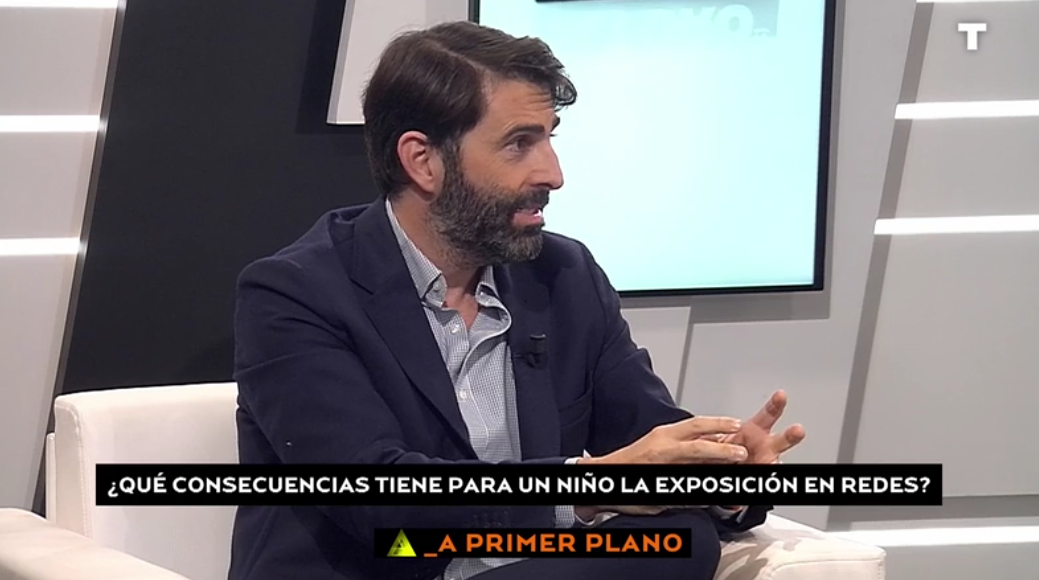 «Hay niños de 10 años con problemas de ansiedad» Un psicólogo, sobre la moda de colgar fotos de menores