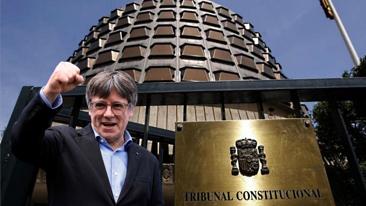 El Constitucional mantiene por unanimidad la orden de detención nacional contra Puigdemont