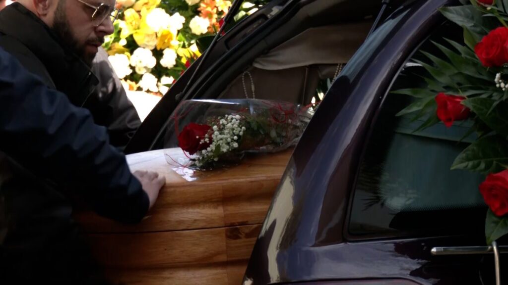 Indignación entre familiares de las víctimas por el funeral laico previsto en Huelva tras la tragedia de Adamuz