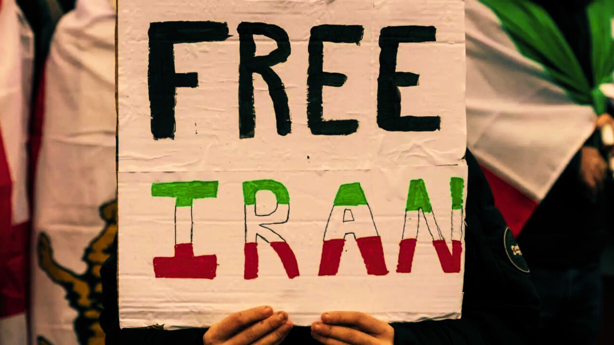 Irán cumple dos semanas de incomunicación: represión interior y silencio exterior