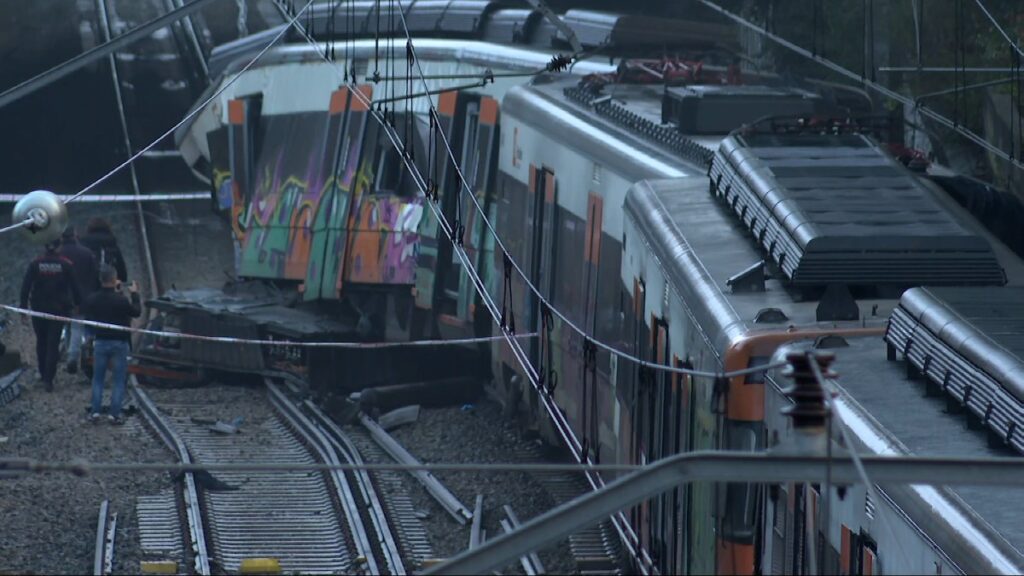 Los maquinistas convocan una huelga general tras los accidentes ferroviarios de Adamuz y Gelida