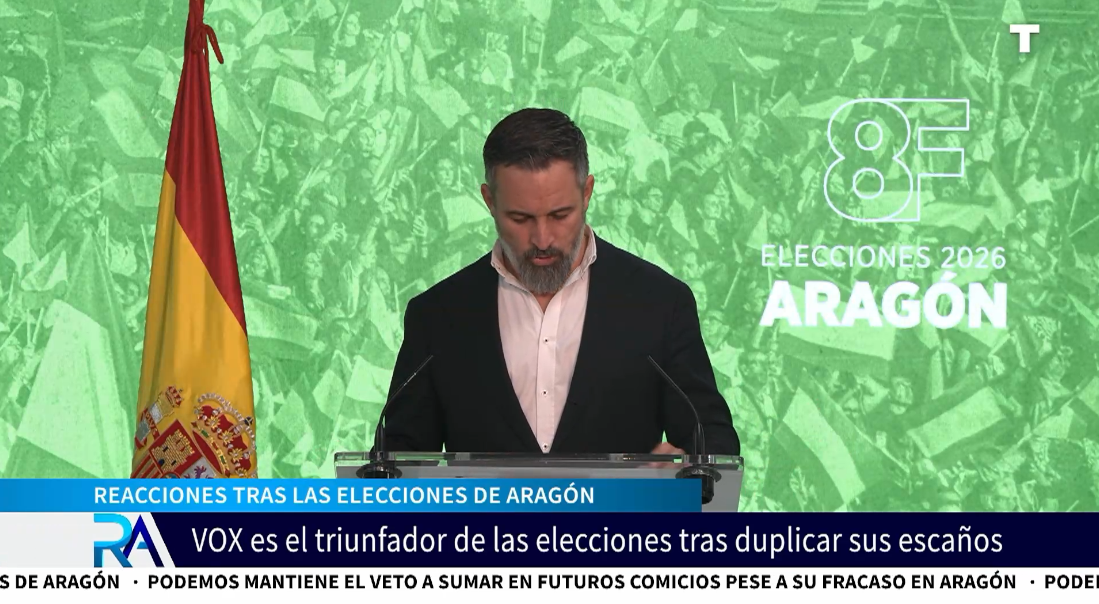 Feijóo pide a VOX que no se convierta en «un muro» en Aragón
