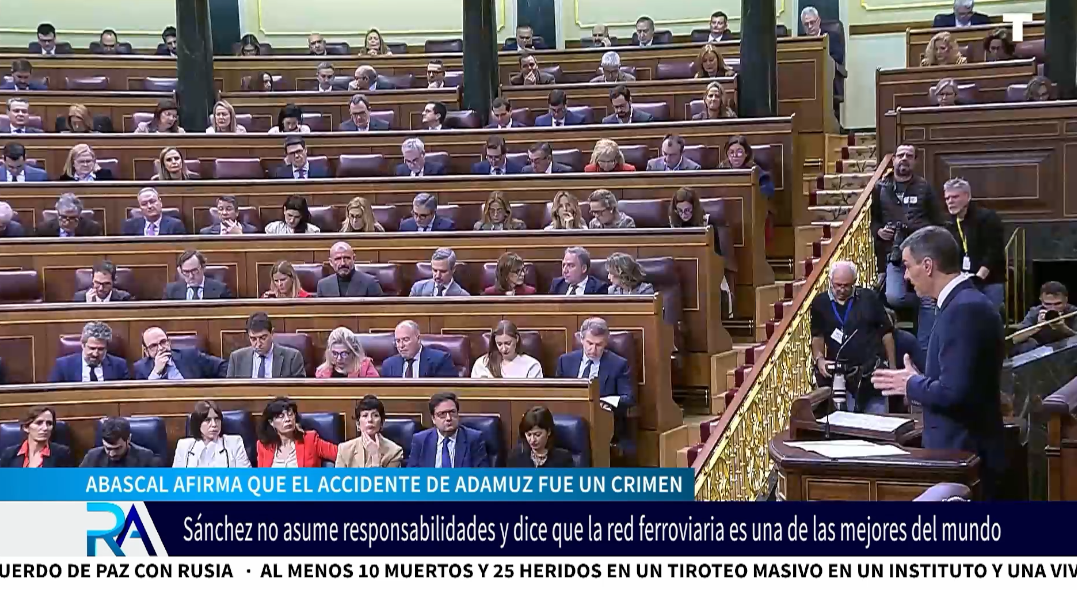 La oposición habla de “ruleta rusa” y “crimen” tras Adamuz pero Sánchez no asume responsabilidades