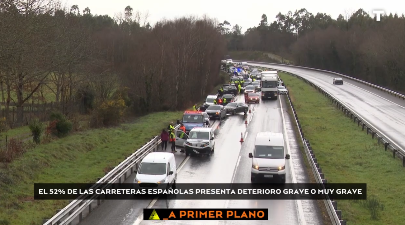Ruedas reventadas y daños en la carrocería: la factura del DESTROZO la paga el conductor