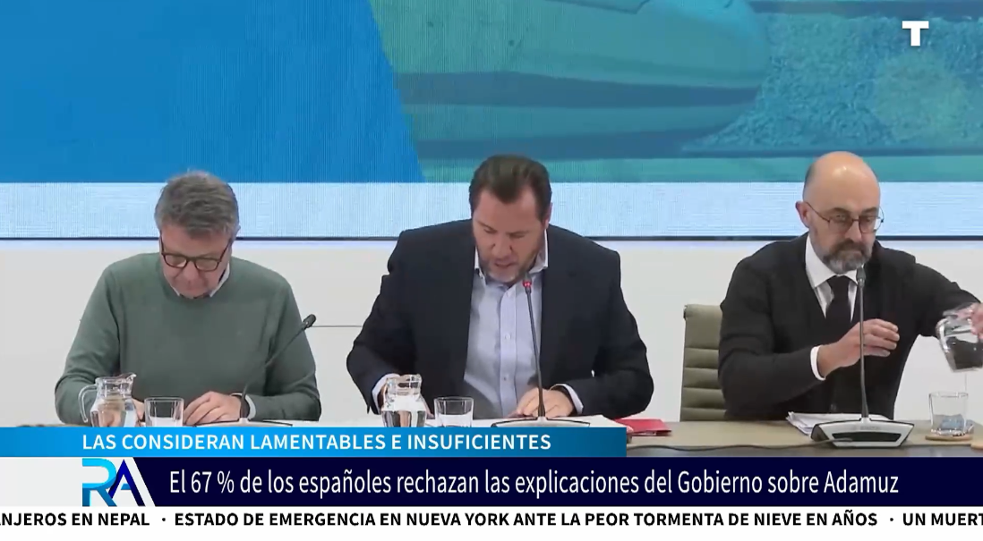 «Lamentables e insuficientes»: los españoles rechazan las explicaciones del Gobierno sobre Adamuz