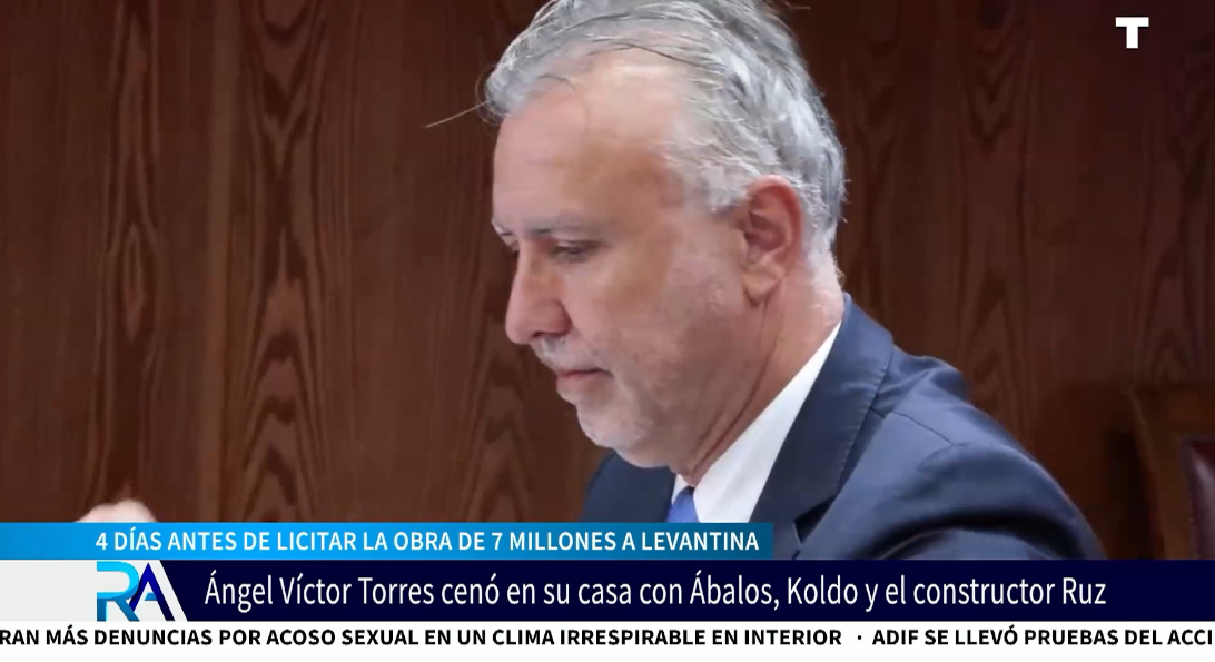 ¿Será Ángel Víctor Torres el próximo ministro que se siente en el banquillo?