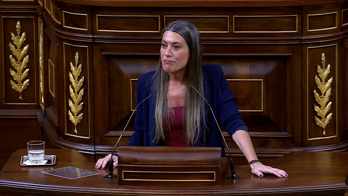 Junts per Catalunya asegura que su postura es clara: «Ni burka, ni Vox»