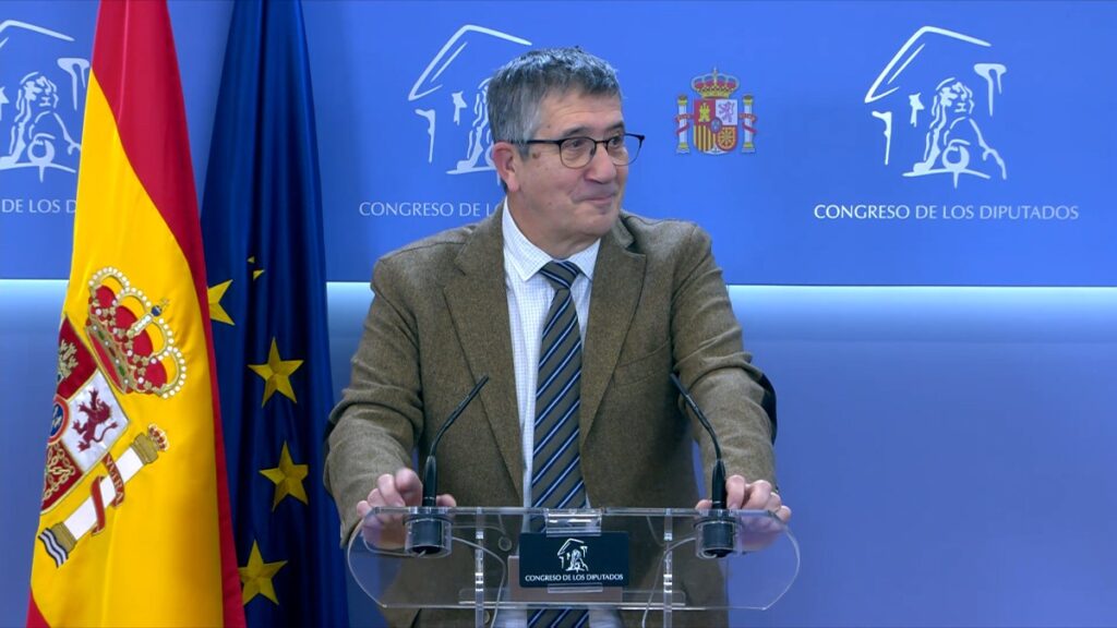 Patxi López asegura que Felipe González “hace mucho tiempo” que dejó de ser una referencia para el PSOE