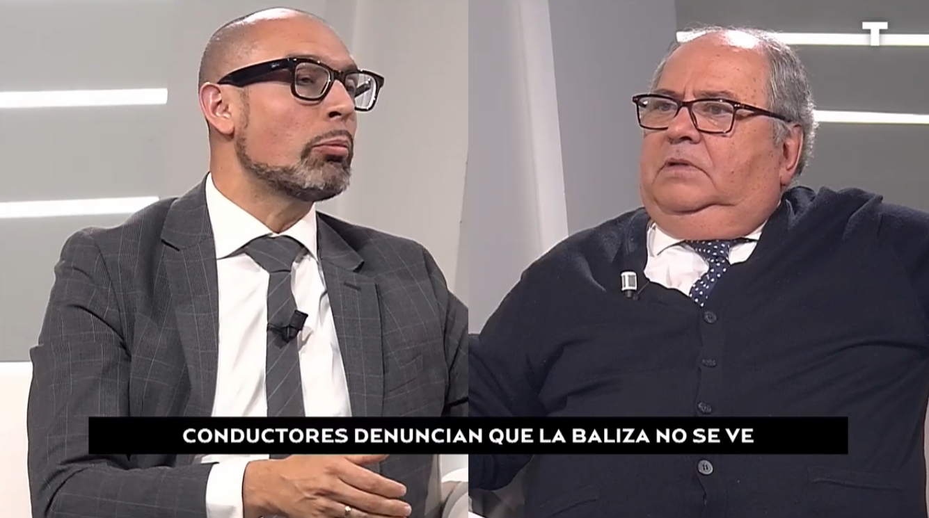 «¡Es mejor JUGARSE la vida!» Tenso DEBATE sobre la visibilidad de la baliza v16