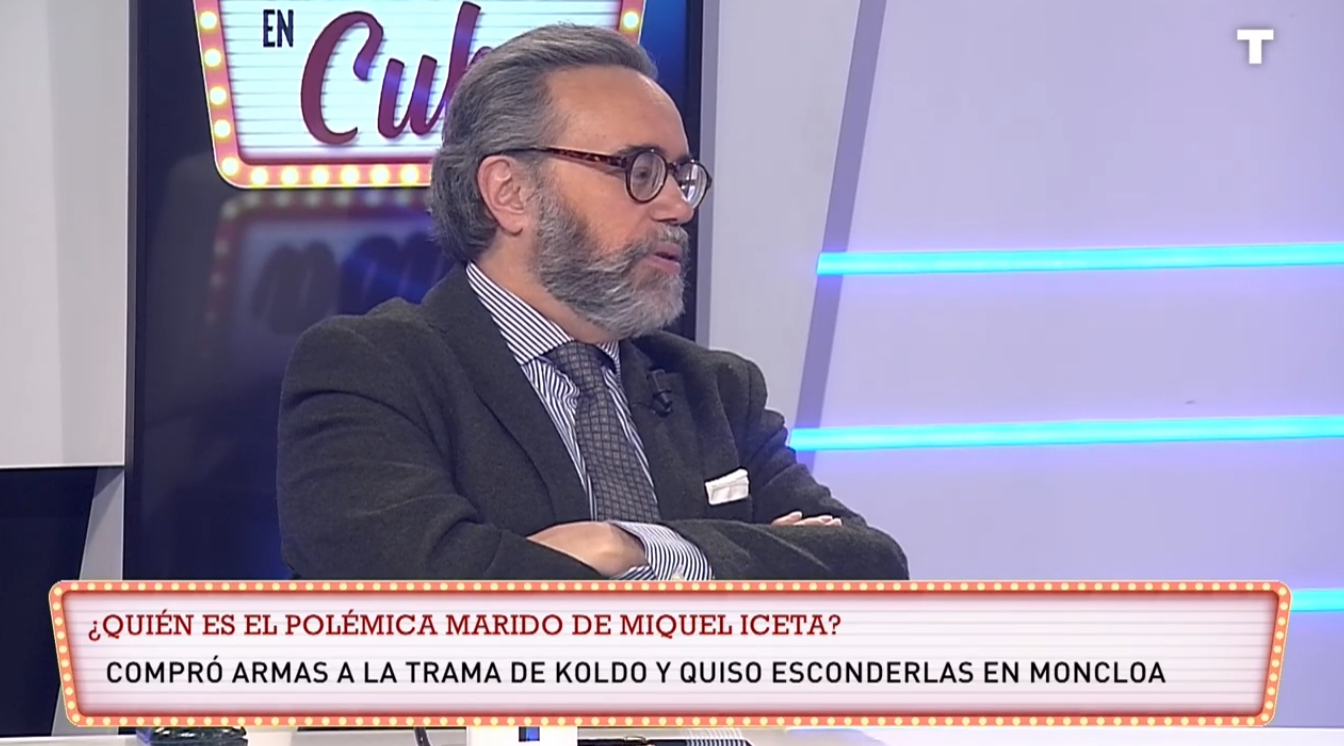 José María Sánchez: «Ni Iceta ni su marido superan un examen psicotécnico para tener armas»