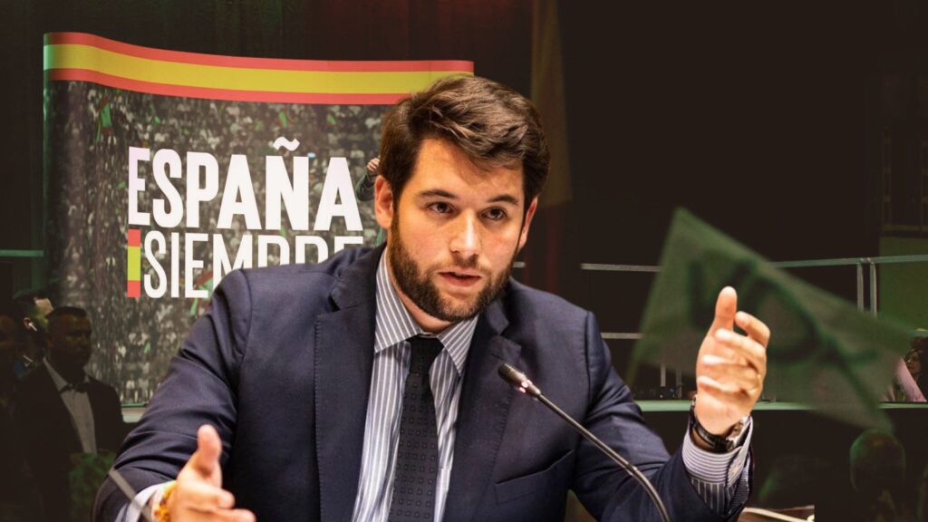 El secretario general de Nuevas Generaciones del PP, Carlo Angrisano Girauta, dimite del partido y pide públicamente el voto para Vox