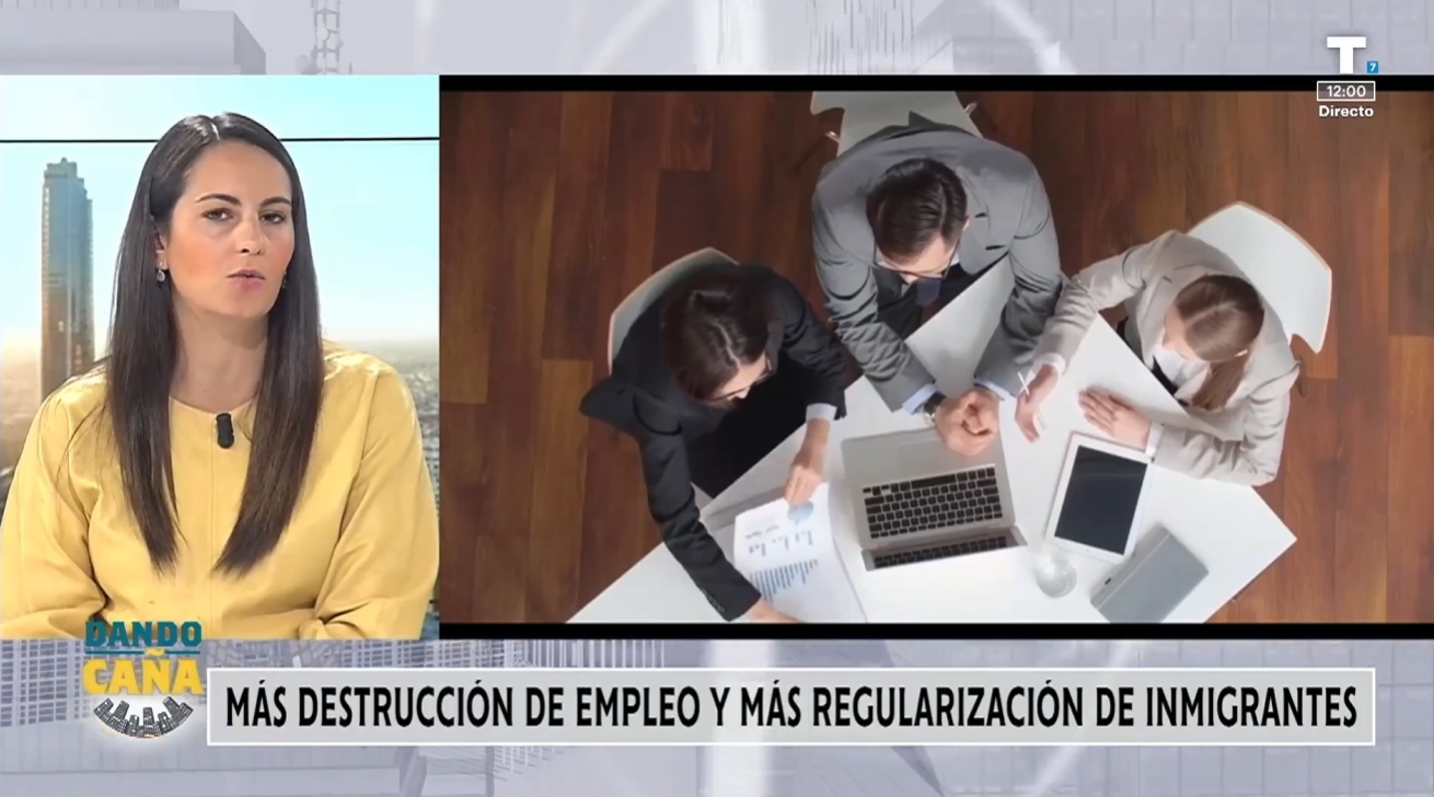 Más destrucción de empleo y más regularización de ilegales