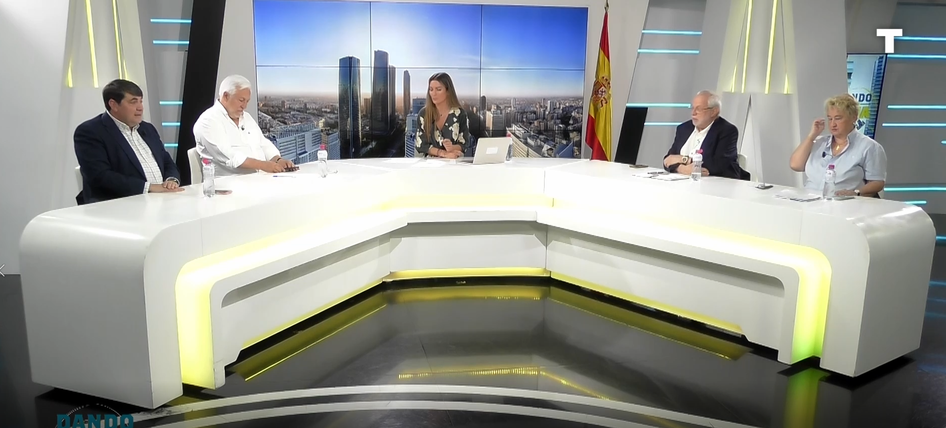 Dando Caña | MOCIÓN DE CENSURA y la polémica entorno a Mónica García | 02/06/2026