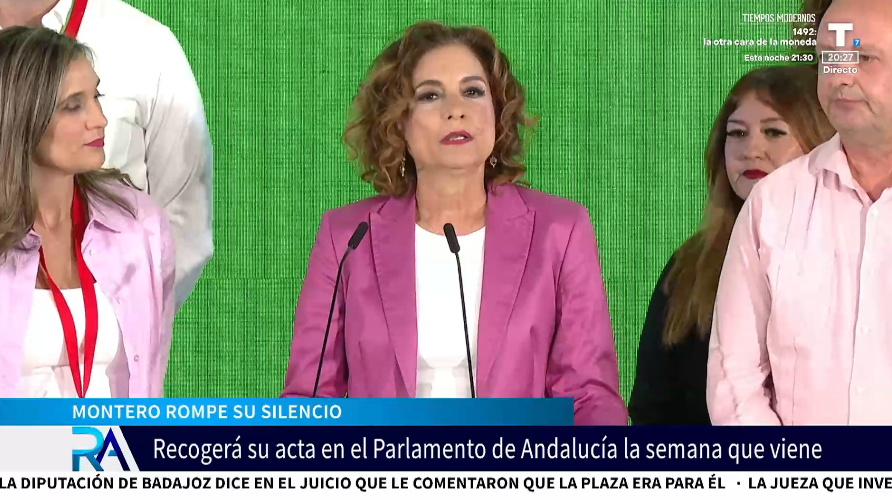 Montero reaparece tras 15 días desaparecida para defender a Zapatero y al PSOE