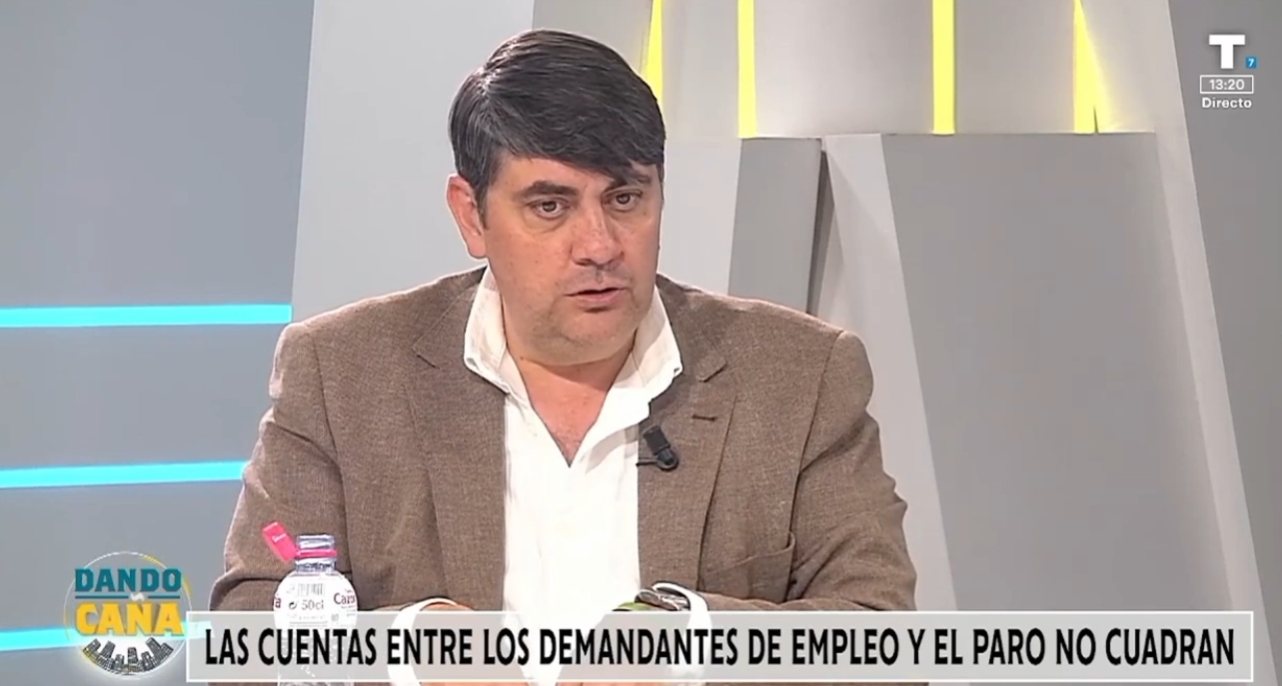 El total de demandantes de empleo baja un 6% desde la llegada de Sánchez