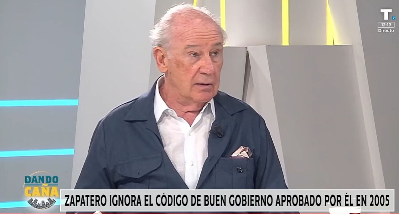 El juez no le retira el pasaporte a Zapatero
