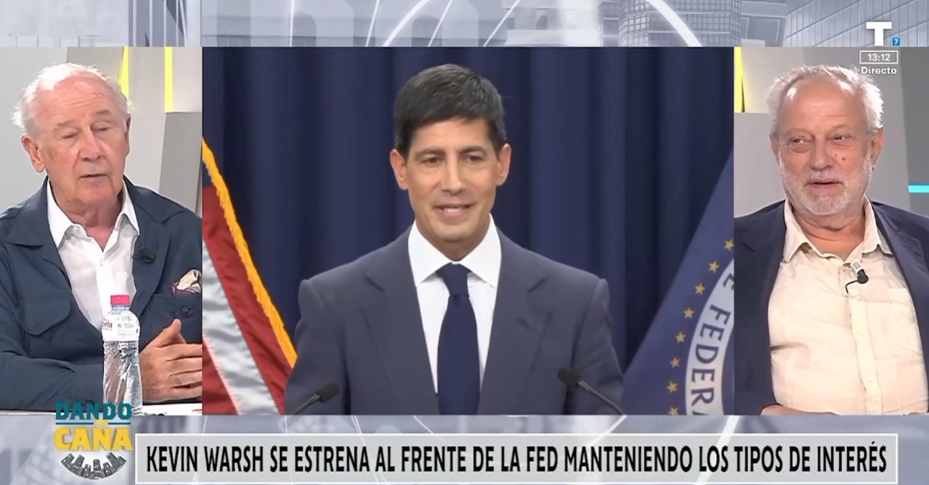 Warsh se estrena al frente de la FED manteniendo los tipos de interés