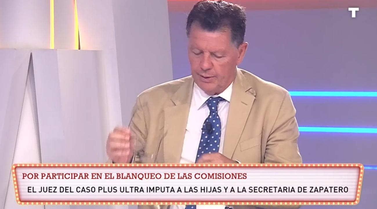 Alfonso Rojo: «Las joyas esconden algo más oscuro que vamos a terminar descubriendo»