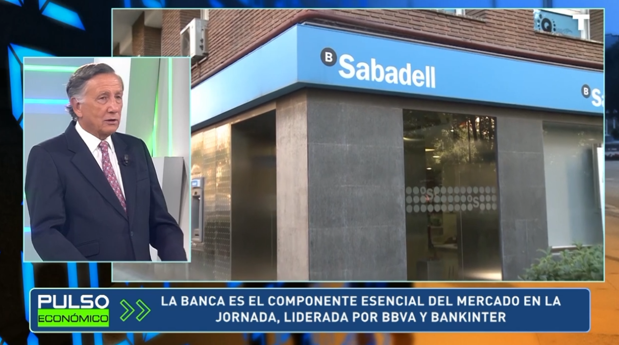 JUAN ABELLÁN: «Vamos a ver una subida de la banca porque el margen financiero se ha consolidado de forma importante»