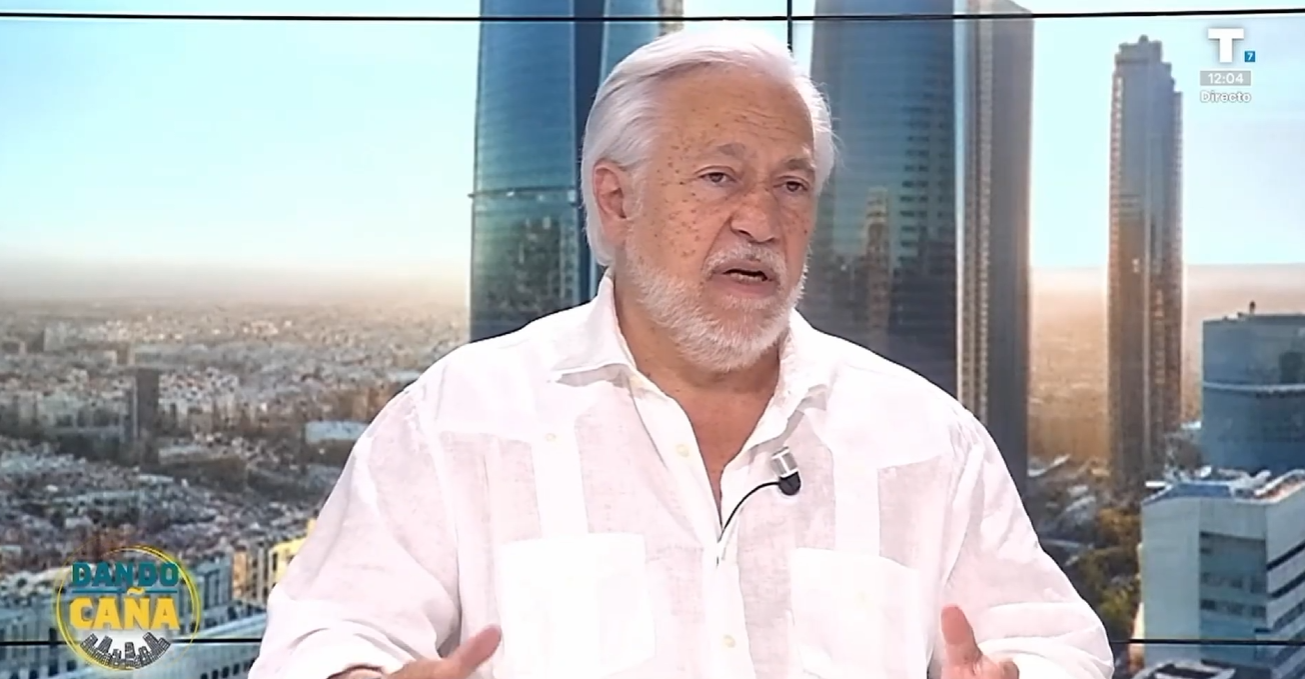 Julio Ariza analiza los mensajes que lanzan los profesores en las protestas educativas