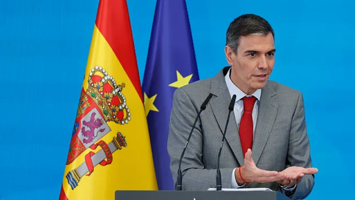Pedro Sánchez niega la corrupción en su entorno e insiste en la inocencia de Zapatero, Begoña Gómez y su hermano