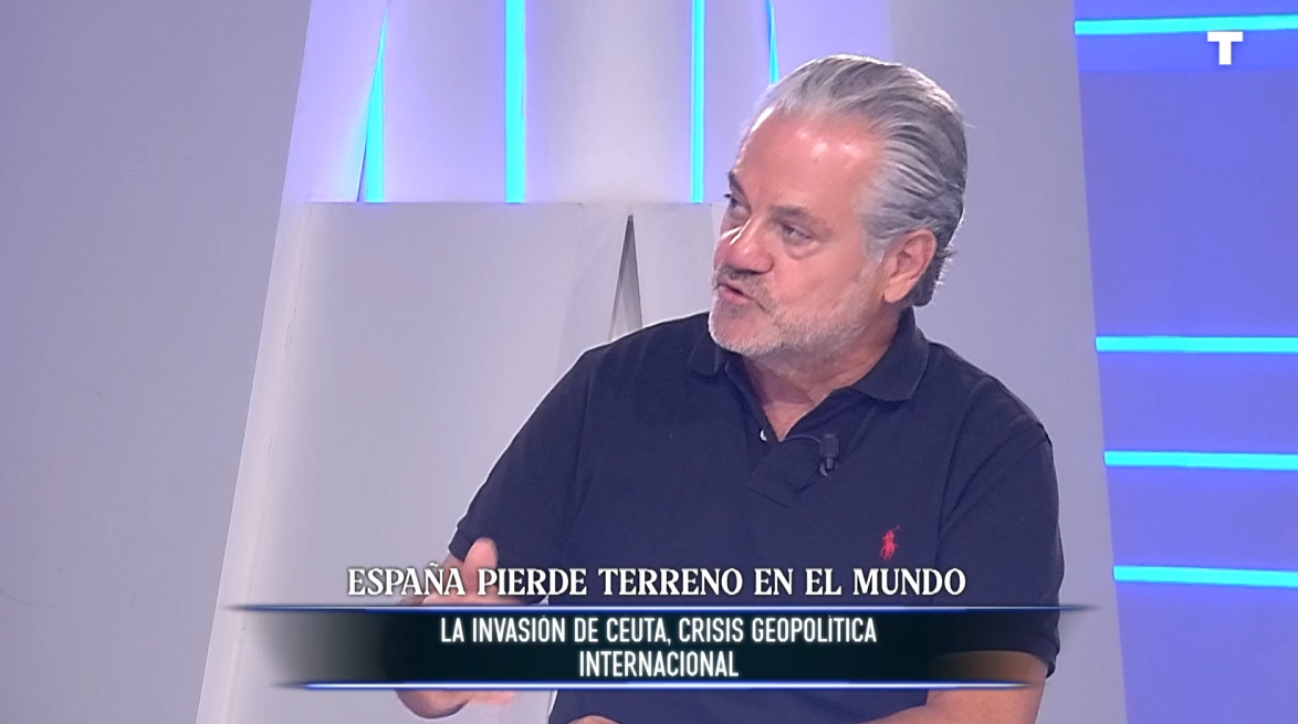 Las noches de El Toro TV | Una INVASIÓN en Ceuta y los POLÍTICOS de fiesta | 03/08/2026