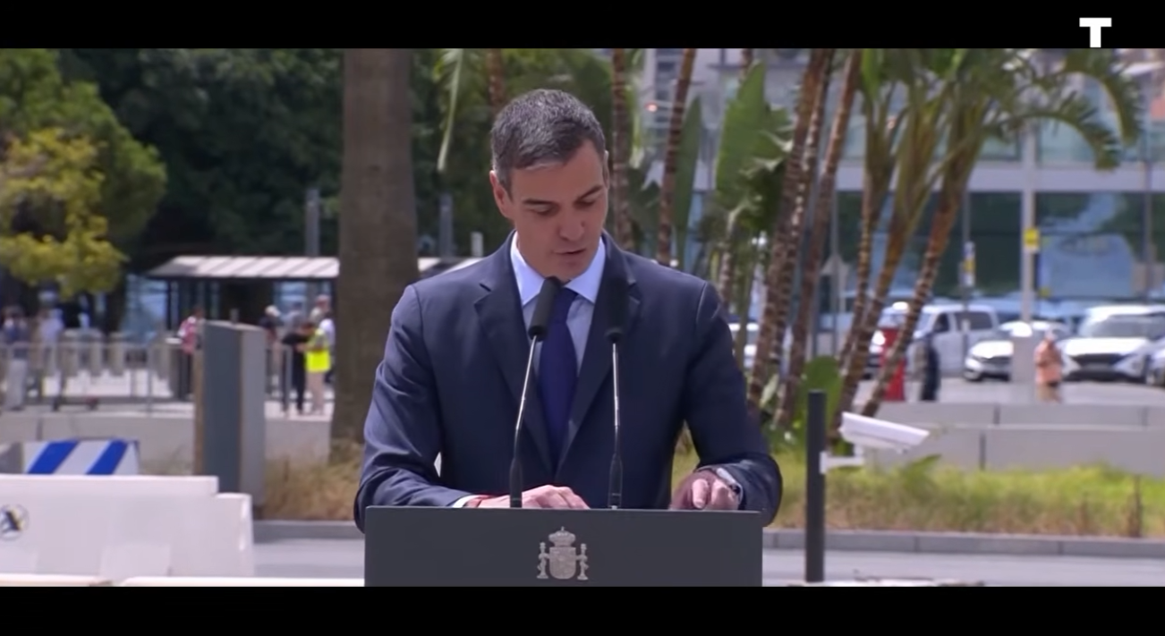 Picardo: «Habría que ponerle la Verja a Franco en su tumba de La Almudena»