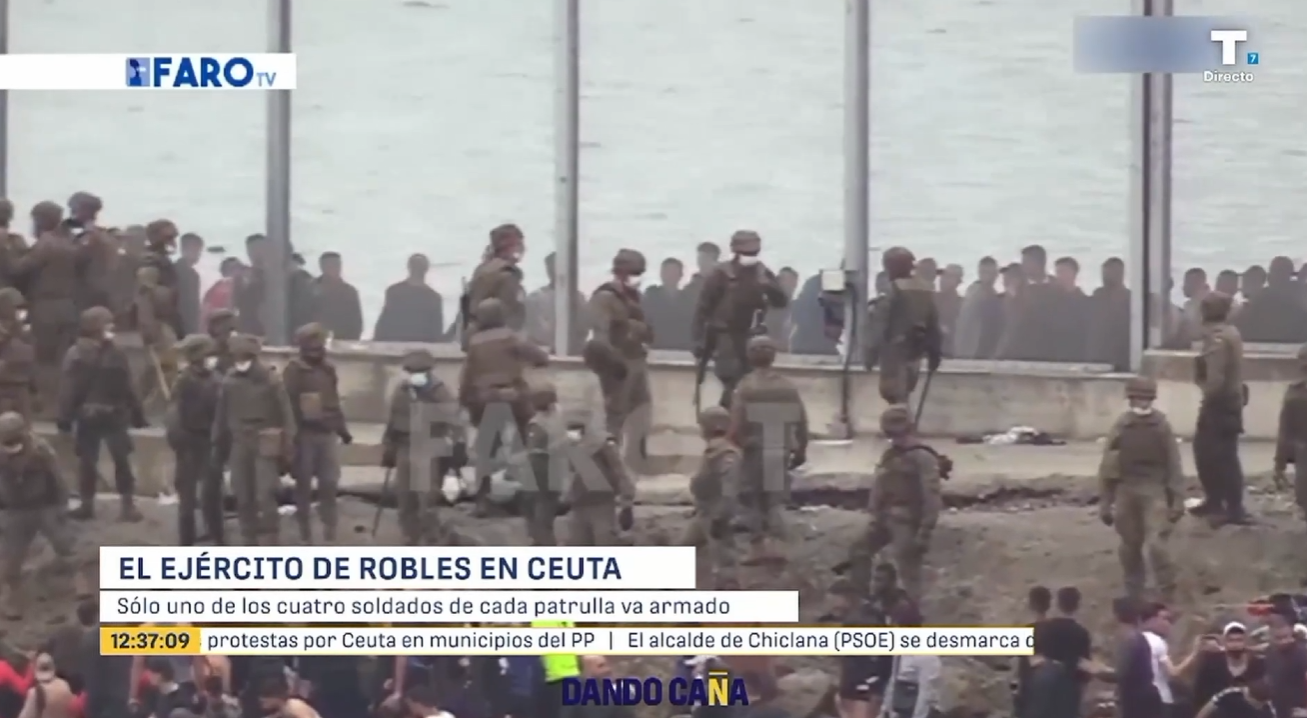 Robles no permitió a los militares a portar armas para defenderse