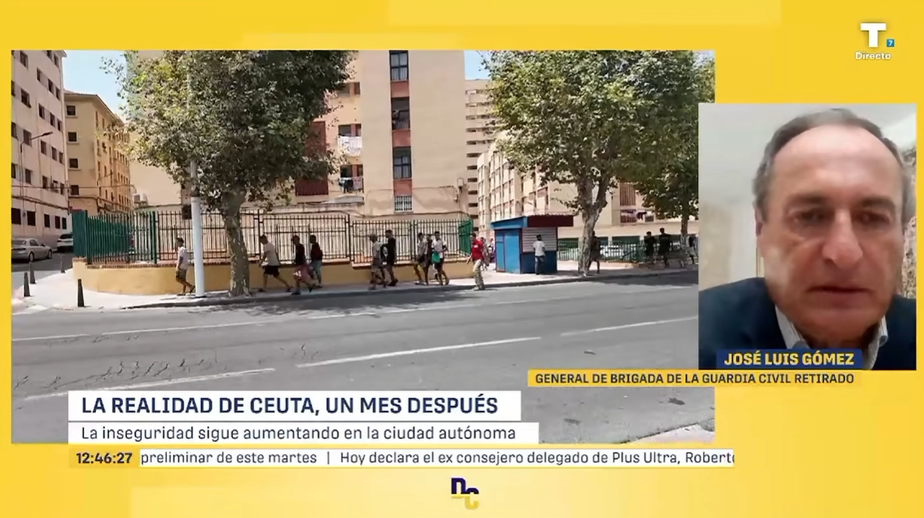 Un Guardia Civil retirado alerta: «Toda África puede entrar en España con estas leyes»