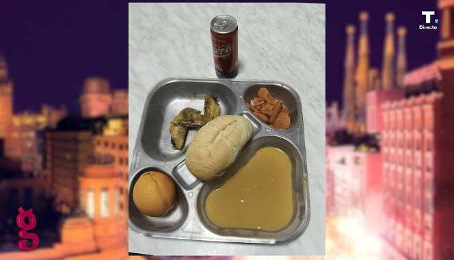 La increíble cena a los militares en Ceuta: una naranja y dos alitas de pollo