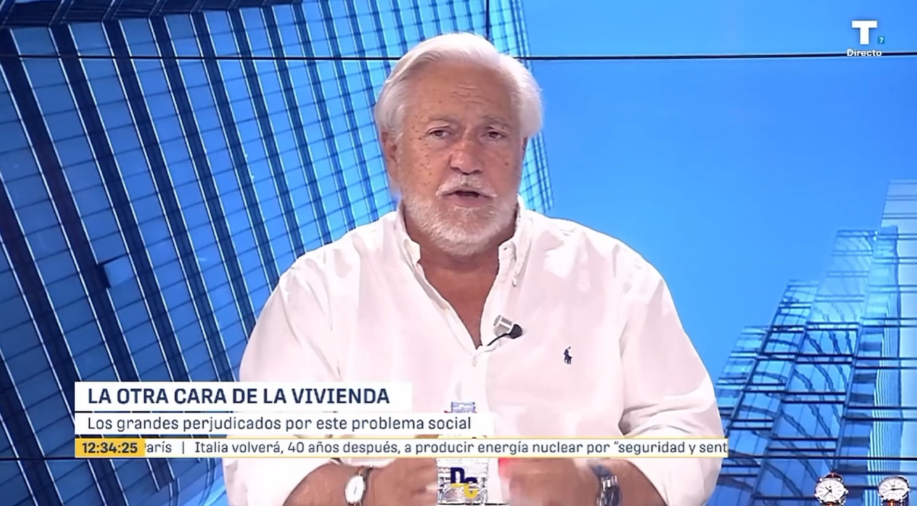 Julio Ariza critica la hipocresía de la izquierda ante el problema de la vivienda