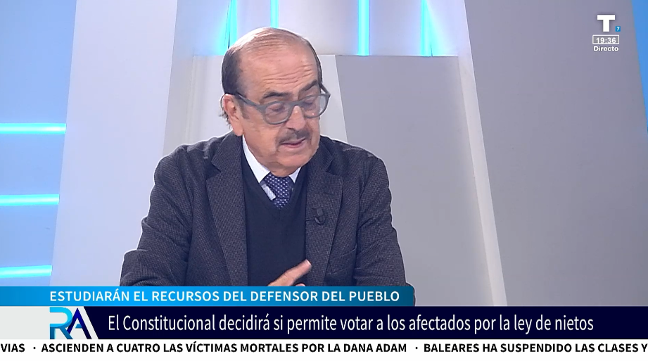 La critica de Javier Borrego al recurso del Defensor del Pueblo: «En 44 años ha puesto 11 recursos»